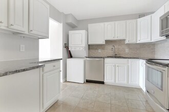 6800 Fleetwood Road in McLean, VA - Building Photo - Building Photo