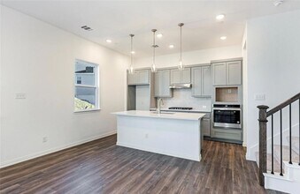 9924 Schramm St in Irving, TX - Building Photo - Building Photo