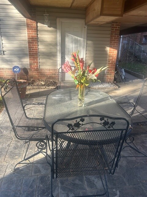 2827 Otis St NE in Washington, DC - Foto de edificio