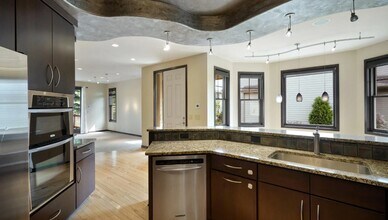 15800 50th Pl N in Minneapolis, MN - Building Photo - Building Photo
