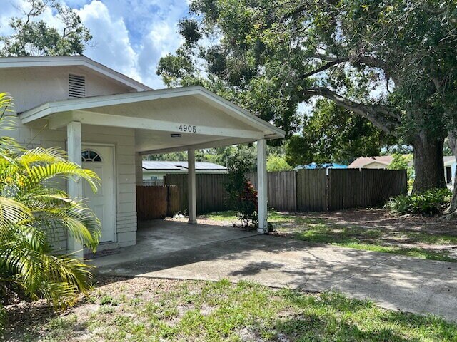 property at 4905 Union St N