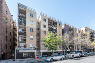 770 Lefferts Ave in Brooklyn, NY - Foto de edificio - Building Photo