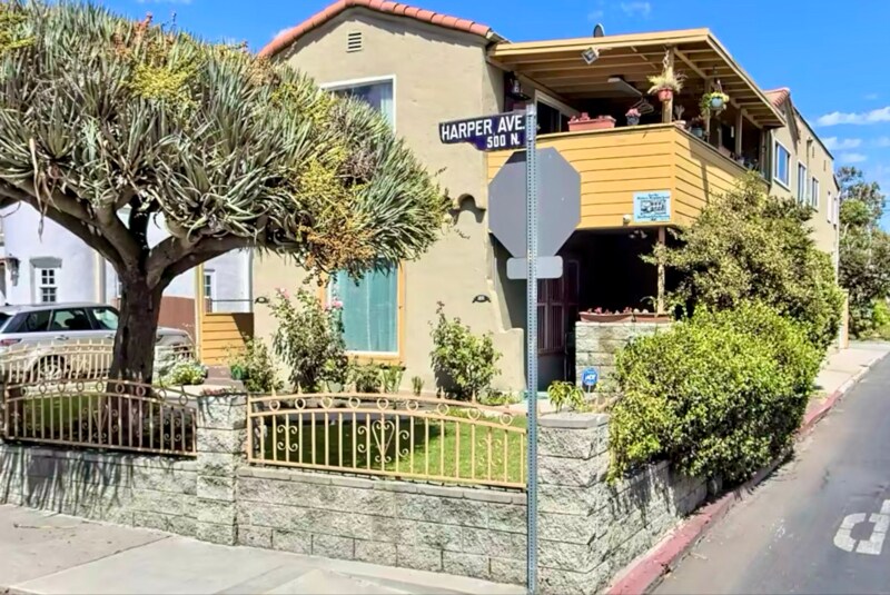 500 N Harper Ave in Los Angeles, CA - Building Photo