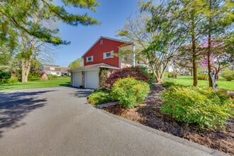 25 Meadow View Dr in Leola, PA - Building Photo - Building Photo