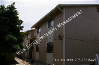 property at 6743 W Denton Ln