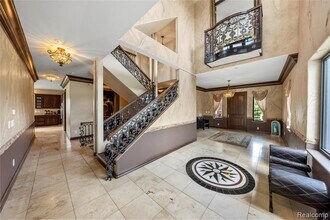 42183 Kouza Ct in Belleville, MI - Foto de edificio - Building Photo