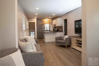 185 S Pick Ave in Elmhurst, IL - Foto de edificio - Building Photo