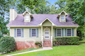 2425 Renny Ct in Marietta, GA - Building Photo - Building Photo