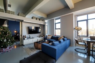 1200 Washington St, Unit 302 in Boston, MA - Building Photo