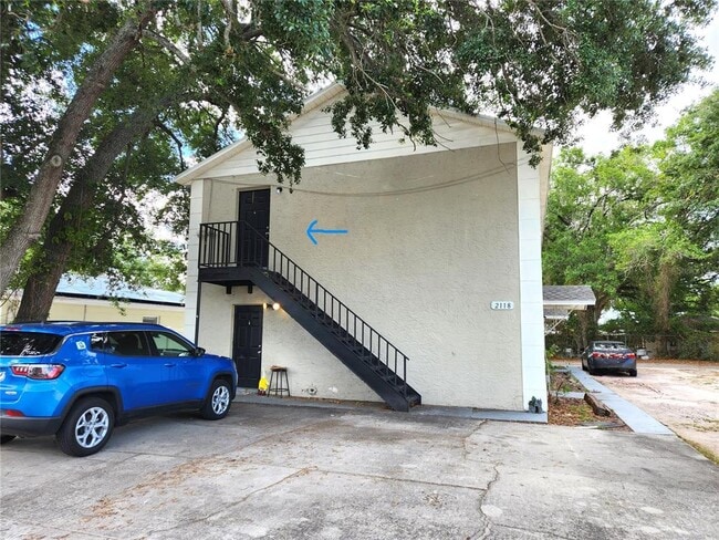 property at 2118 W Comanche Ave