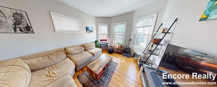 23 Tufts St, Unit 2 in Cambridge, MA - Building Photo - Building Photo