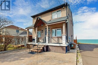 22 Trillium Ave in Hamilton, ON - Building Photo - Building Photo