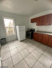 650 S 18th St in Newark, NJ - Building Photo - Building Photo