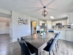2113 Hawthorne St in Saratoga Springs, UT - Building Photo - Building Photo