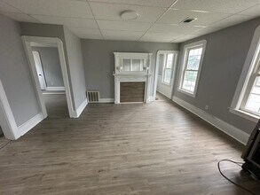 17 Duxbury Rd in Worcester, MA - Building Photo - Building Photo