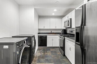 23 Water Grant St in Yonkers, NY - Building Photo - Building Photo