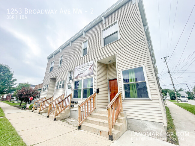 property at 1253 Broadway Ave NW