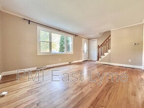 39 Virginia Rd in Montville, CT - Building Photo - Building Photo
