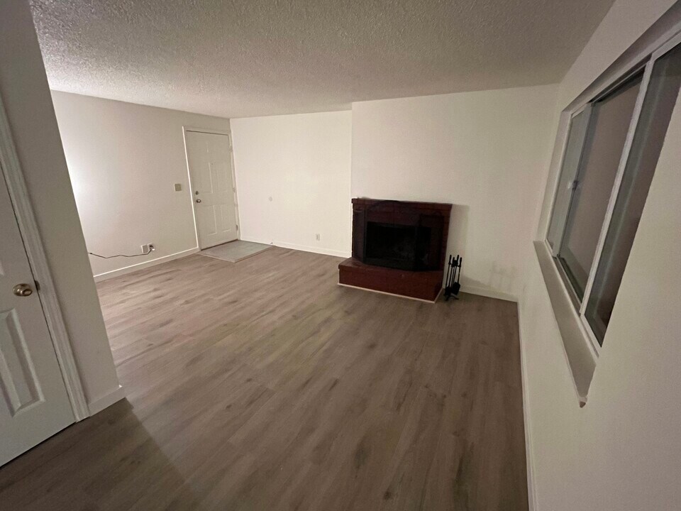 3333 Willow Ct SE, Unit Fourplex - 3333 in Salem, OR - Building Photo