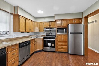 1550 Moellering Dr in Florissant, MO - Building Photo - Building Photo