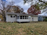 2815 Walnut St in Cedar Falls, IA - Foto de edificio - Building Photo