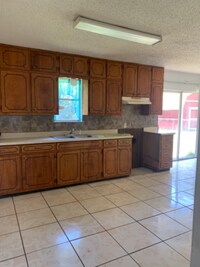 519 Phillips St photo'