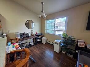 5419 E 26th Ave in Anchorage, AK - Foto de edificio - Building Photo