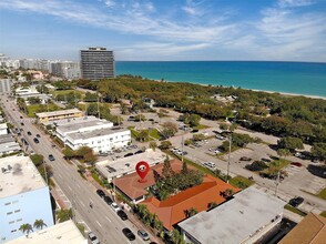8333 Harding Ave in Miami Beach, FL - Building Photo - Building Photo
