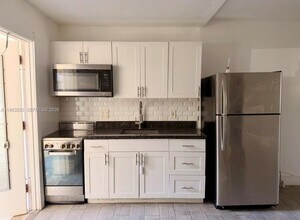 3515 Van Buren St in Hollywood, FL - Building Photo - Building Photo