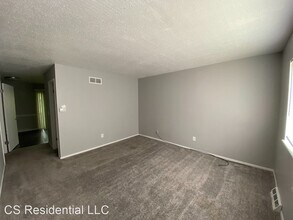 3209 Schuetzen Ln in Davenport, IA - Foto de edificio - Building Photo