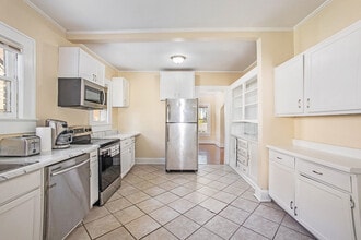 854 5th St W in Birmingham, AL - Building Photo - Building Photo