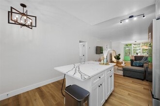 1433 S Belcher Rd in Clearwater, FL - Building Photo - Building Photo