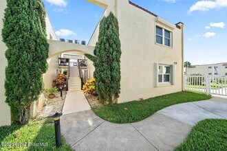 1729 Minutemen Causeway in Cocoa Beach, FL - Building Photo - Building Photo