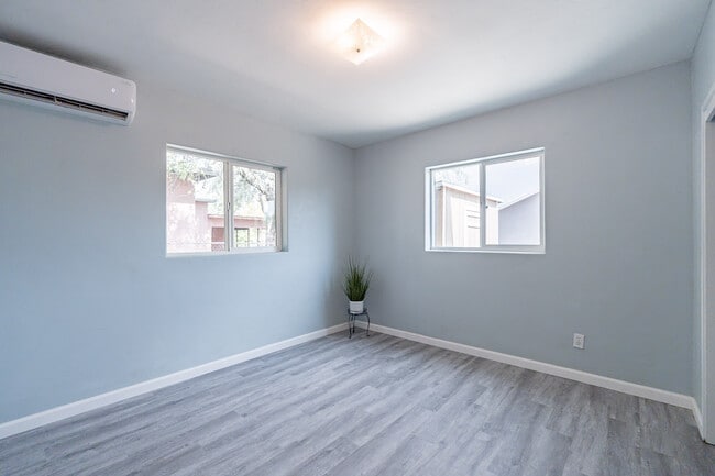 1231 E Lee St in Tucson, AZ - Building Photo - Building Photo