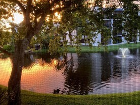 1605 S US Hwy 1, Unit B205 in Jupiter, FL - Building Photo