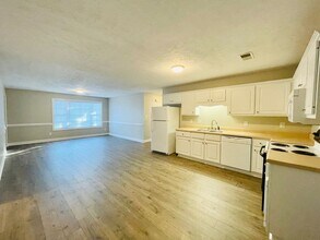 289 Foxworth Dr in Jackson, TN - Building Photo - Building Photo