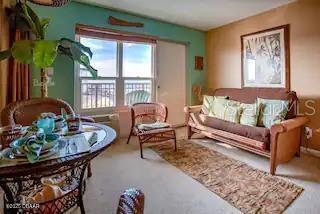 3727 S Atlantic Ave in Daytona Beach, FL - Building Photo - Building Photo