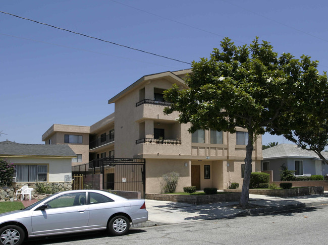 4165 Broadway in Hawthorne, CA - Building Photo - Building Photo