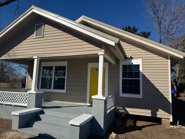 property at 1222 N Three Notch St