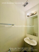 4518 Ashburn Square Dr in Tampa, FL - Building Photo - Building Photo