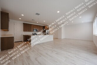 10151 E Ulysses Ave in Mesa, AZ - Building Photo - Building Photo