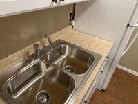 605 N Wolf Rd photo'