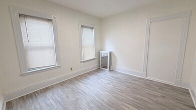 76 Antwerp St, Unit 1 in Boston, MA - Building Photo - Building Photo