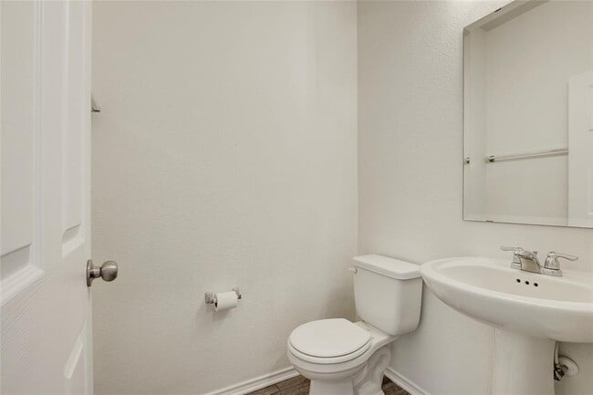 449 Stone Water Ln in Jarrell, TX - Building Photo - Building Photo