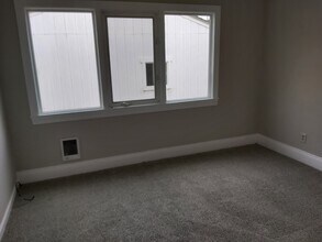 458 Taylor Ave in Alameda, CA - Building Photo - Building Photo