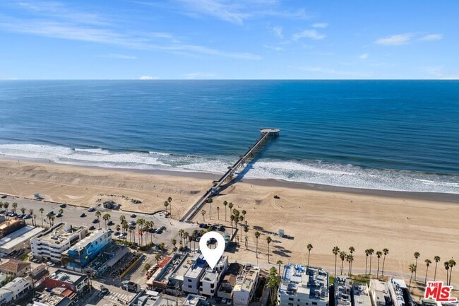 property at 3007 Ocean Front Walk