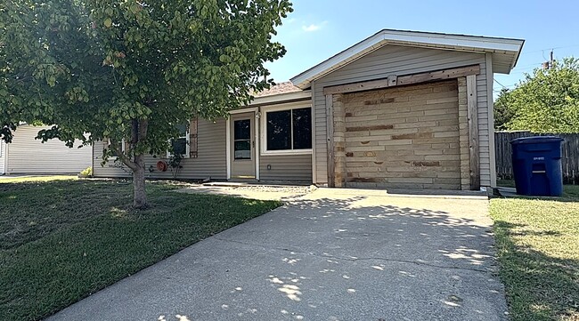 120 South Dr