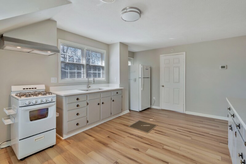 600 Larkin Springs Rd, Unit D in Nashville, TN - Building Photo