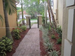 5869 NW 120th Ave in Coral Springs, FL - Building Photo - Building Photo