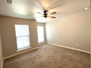 3407 Corpus Ave in Wolfforth, TX - Foto de edificio - Building Photo